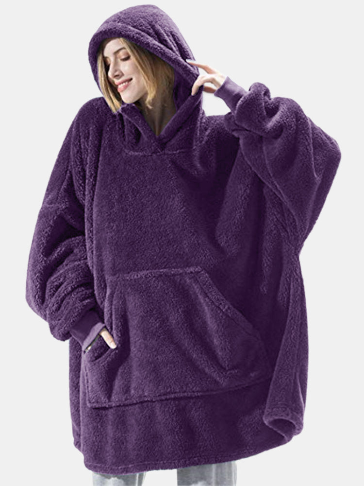 Huggie Hoodie Decke – Warmer Oversized Flanell Hoodie mit Ärmeln