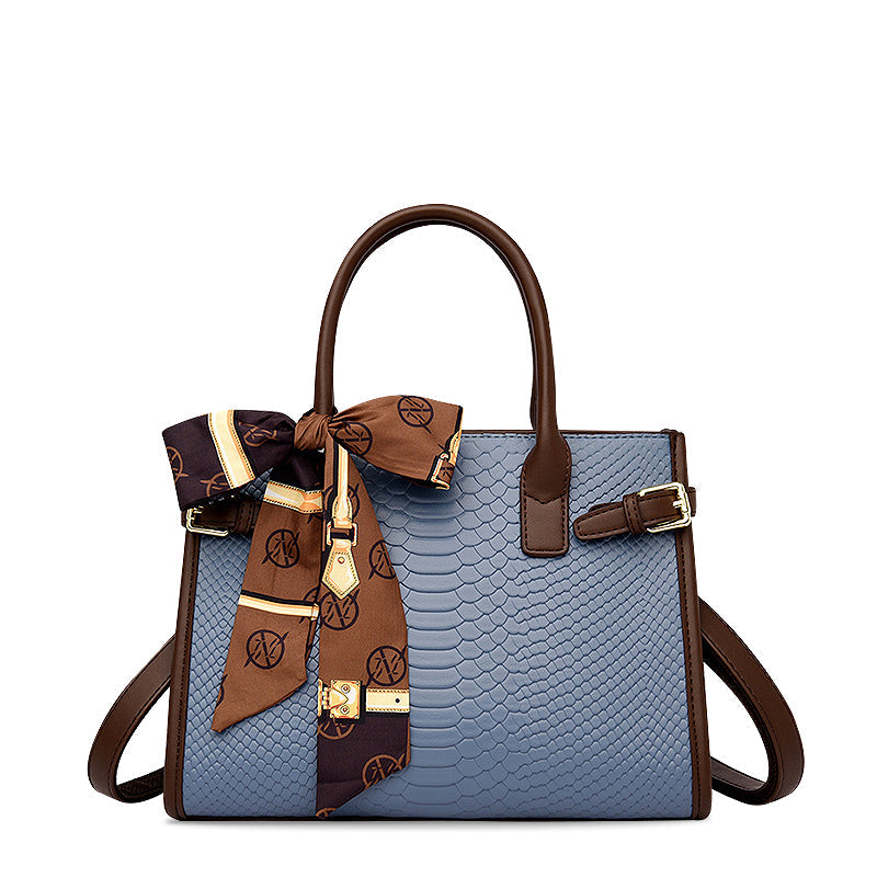 Chice Beige Handtasche mit Schal-Detail – Edle Schlangenstruktur aus veganem Leder