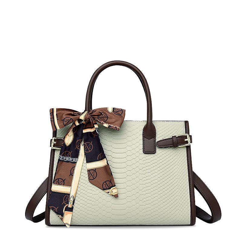 Chice Beige Handtasche mit Schal-Detail – Edle Schlangenstruktur aus veganem Leder