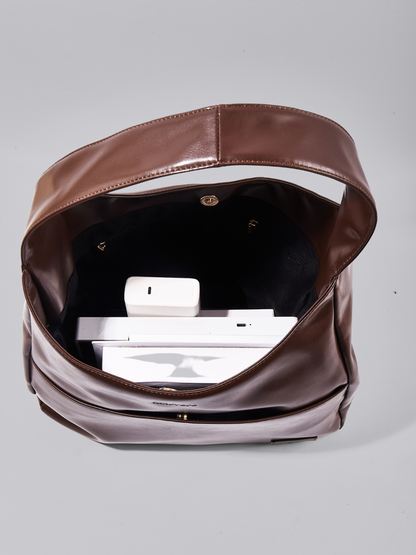Geräumige Schwarze Schultertasche aus Veganer Leder – Minimalistisches Design
