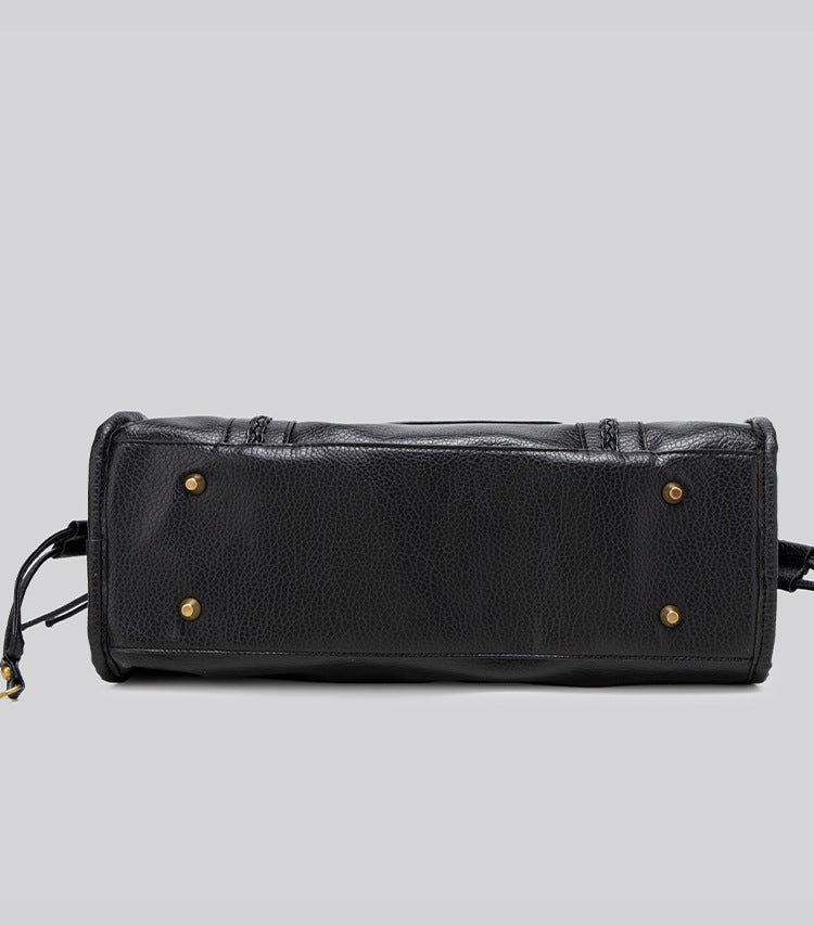 Elegant & Praktisch – Schwarze Damen Handtasche für Alltag & Business