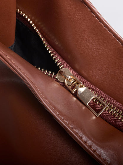 Geräumige Schwarze Schultertasche aus Veganer Leder – Minimalistisches Design