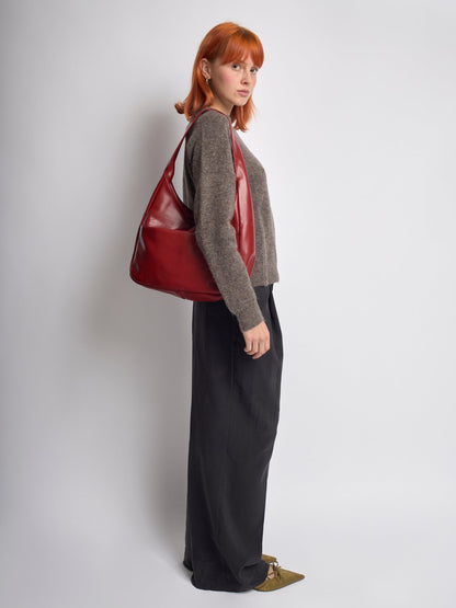 Geräumige Schwarze Schultertasche aus Veganer Leder – Minimalistisches Design