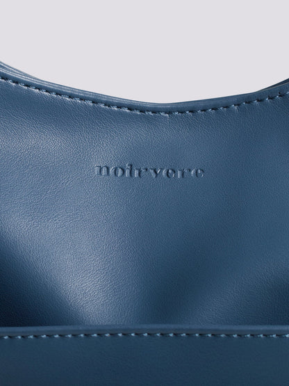 Geräumige Schwarze Schultertasche aus Veganer Leder – Minimalistisches Design