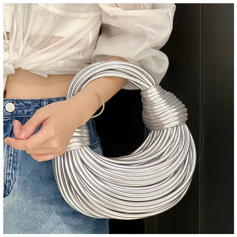 Einzigartige Halbmond Handtasche – Schwarz, Veganes Leder, Trendiges Design