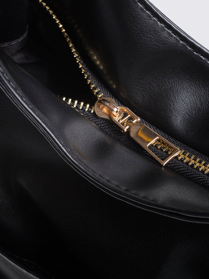 Geräumige Schwarze Schultertasche aus Veganer Leder – Minimalistisches Design