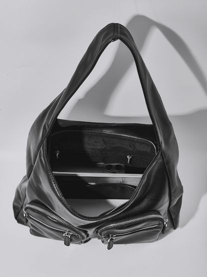 Moderne Schultertasche Damen mit Fronttaschen – Veganes Leder in Schwarz & Rot