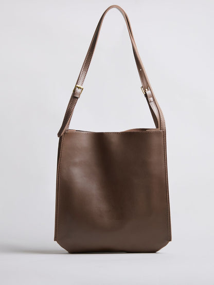 Minimalistische Schultertasche Damen – Schwarz & Braun, Geräumig & Elegant