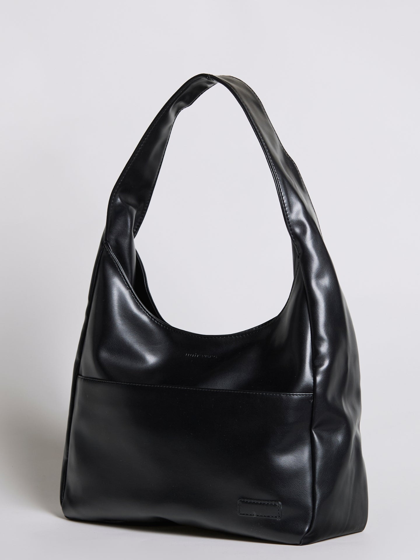 Geräumige Schwarze Schultertasche aus Veganer Leder – Minimalistisches Design