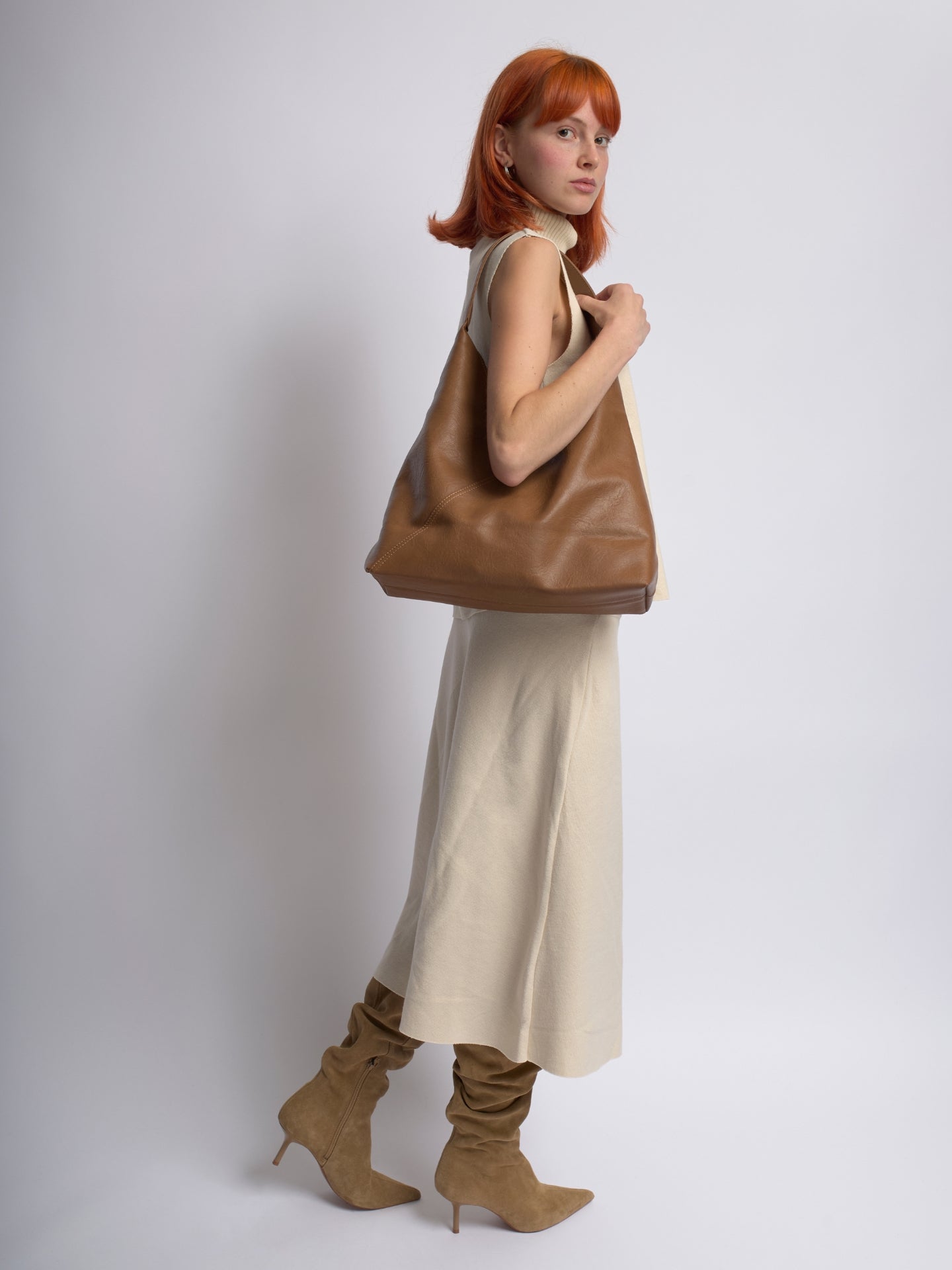 Liorra Vegane Hobo Schultertasche – Geräumig, Elegant & Zeitlos