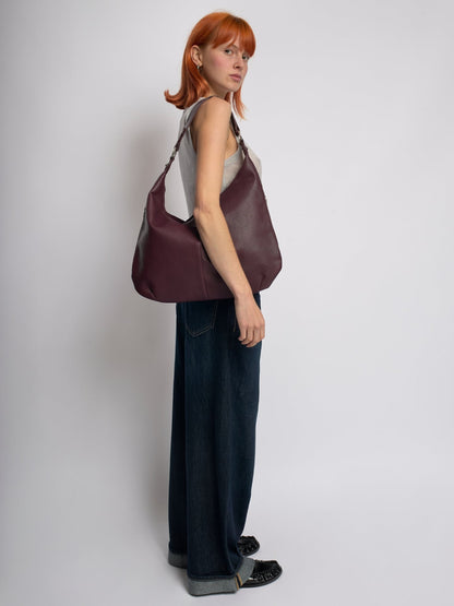 Große Schultertasche Damen – Veganes Leder in Schwarz & Lila