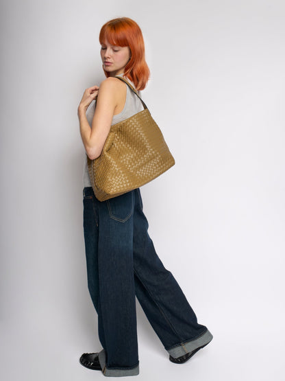 Liorra Vegane Geflochtene Hobo Schultertasche – Stilvoll, Geräumig & Elegant