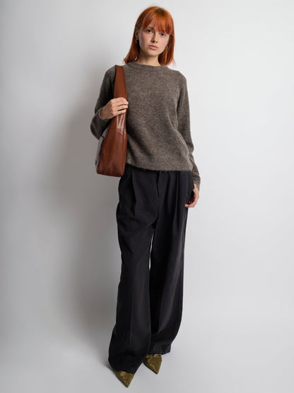Geräumige Schwarze Schultertasche aus Veganer Leder – Minimalistisches Design