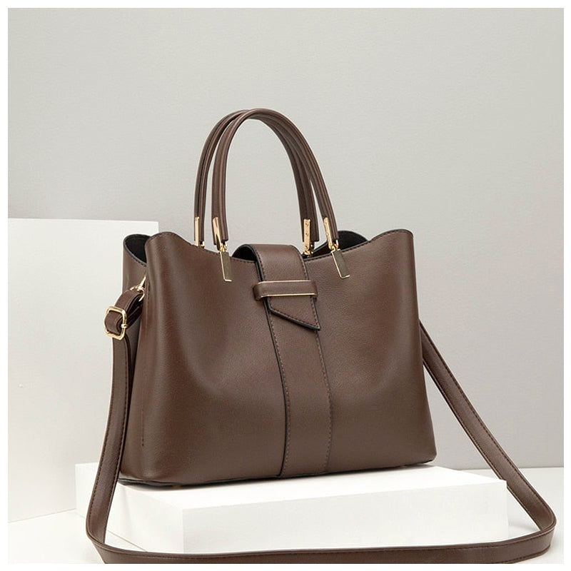 Elegante Handtasche – Veganes Leder mit Goldenen Details