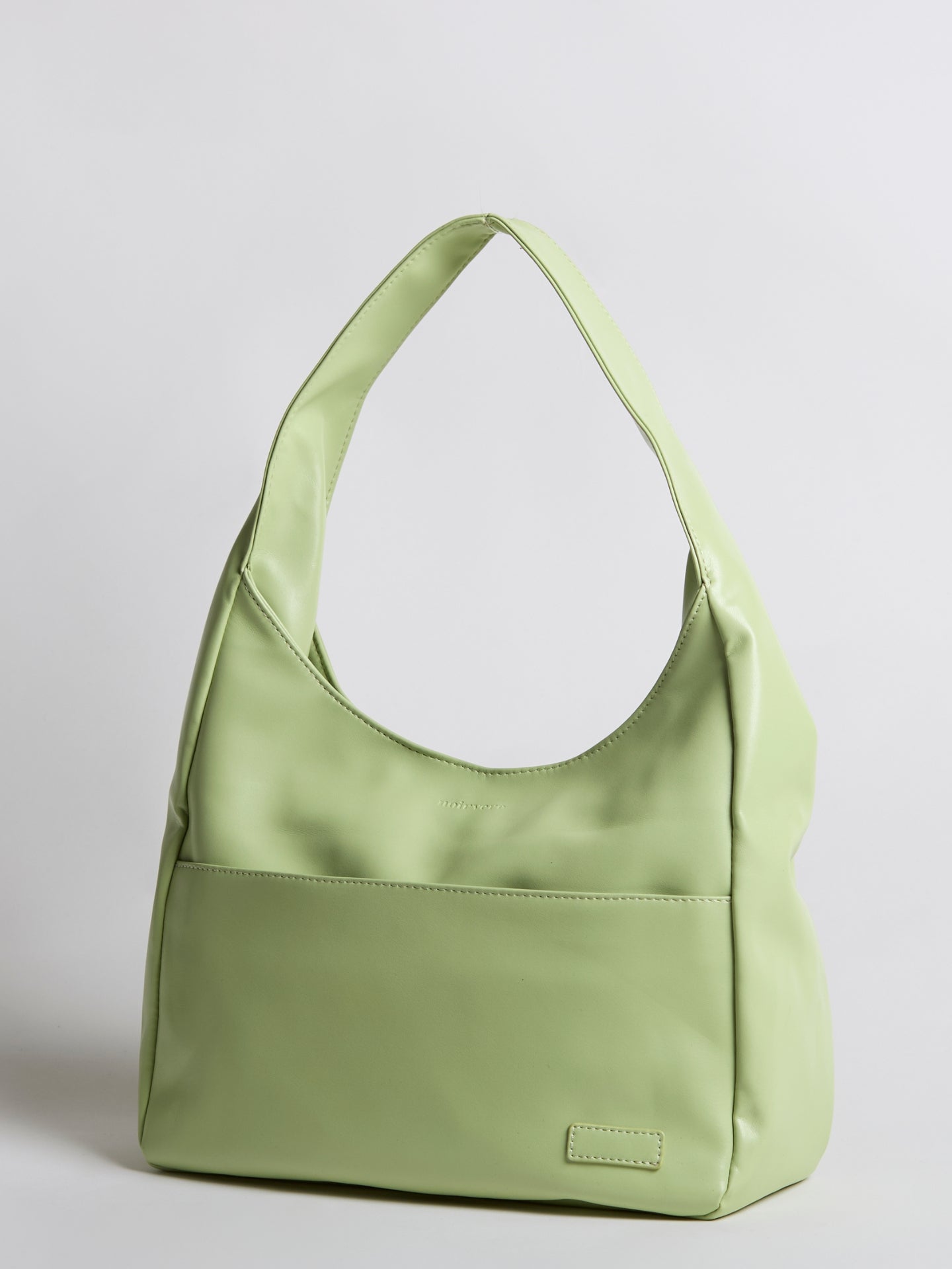 Geräumige Schwarze Schultertasche aus Veganer Leder – Minimalistisches Design