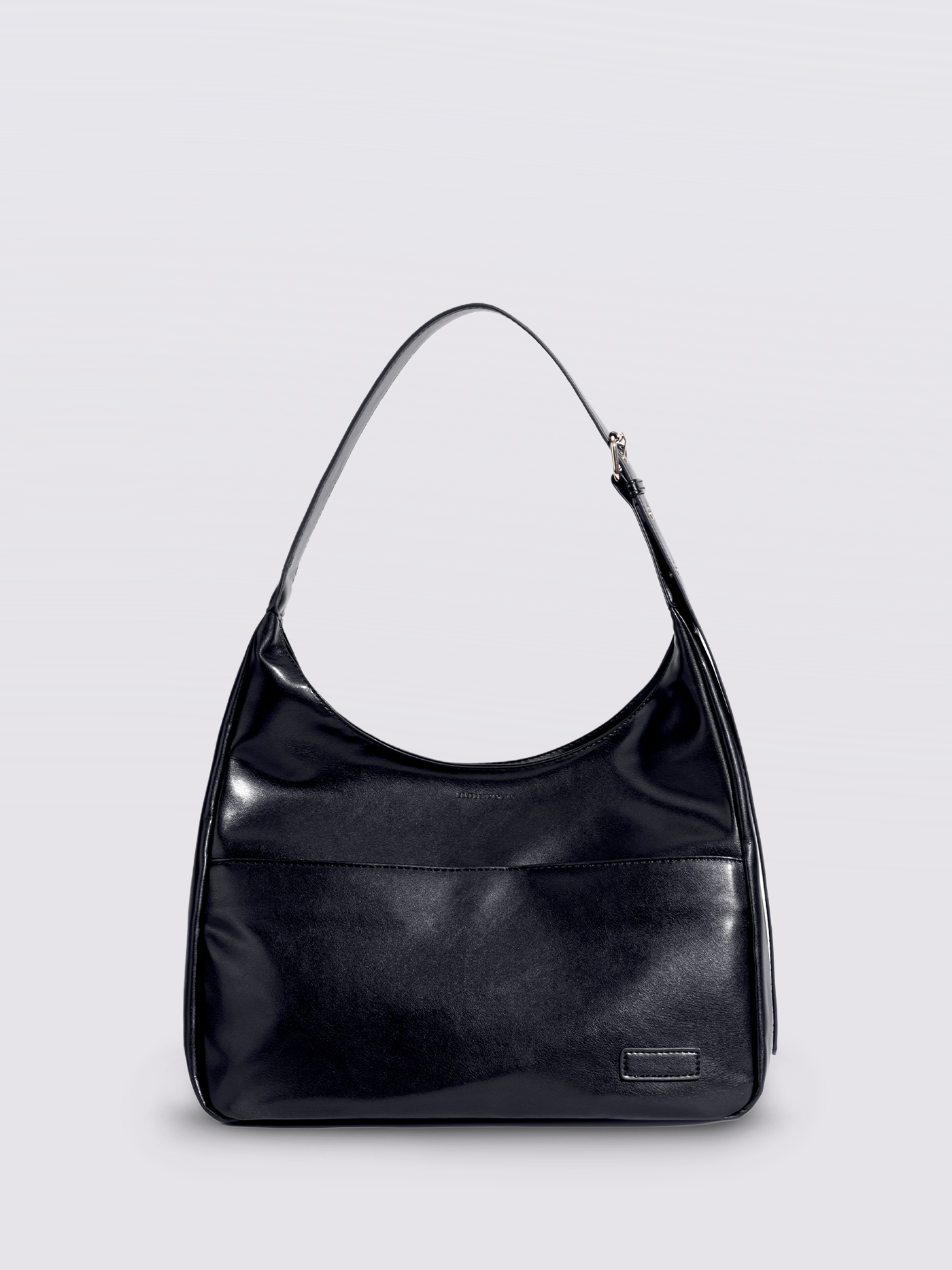 Schwarze Schultertasche Damen – Minimalistisches & geräumiges Design aus veganem Leder