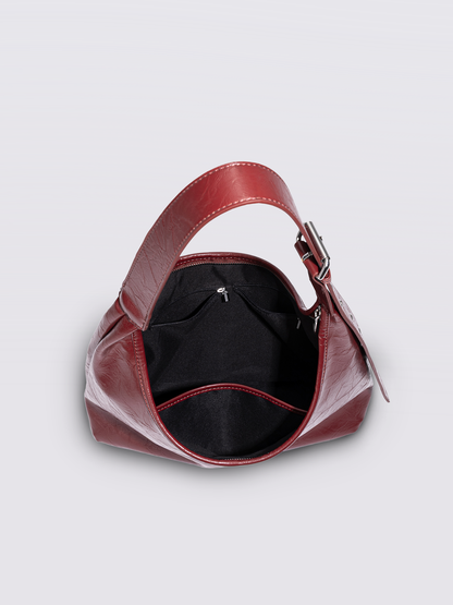 Schwarze Schultertasche Damen – Minimalistisches Design & viel Stauraum