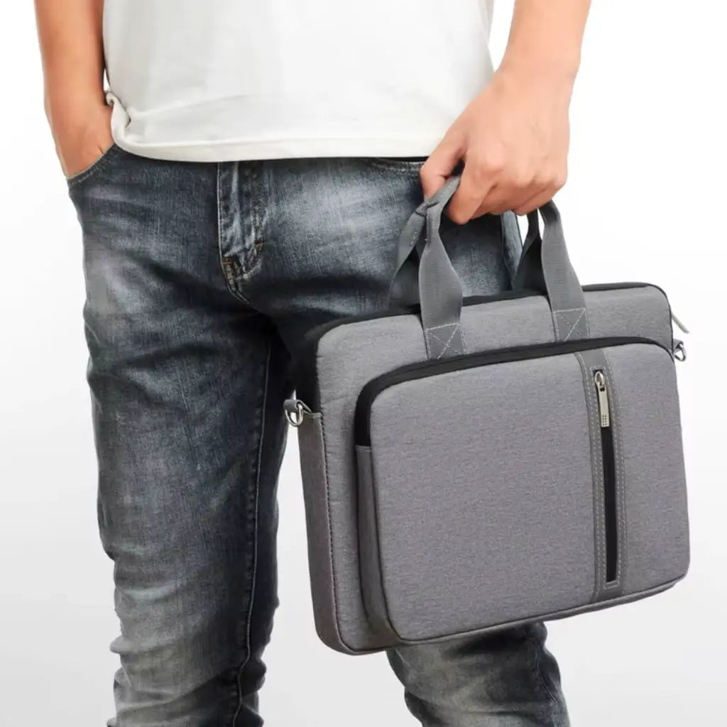 Laptop Tasche Herren – Sportlich, Leicht & Wasserabweisend für Business & Freizeit
