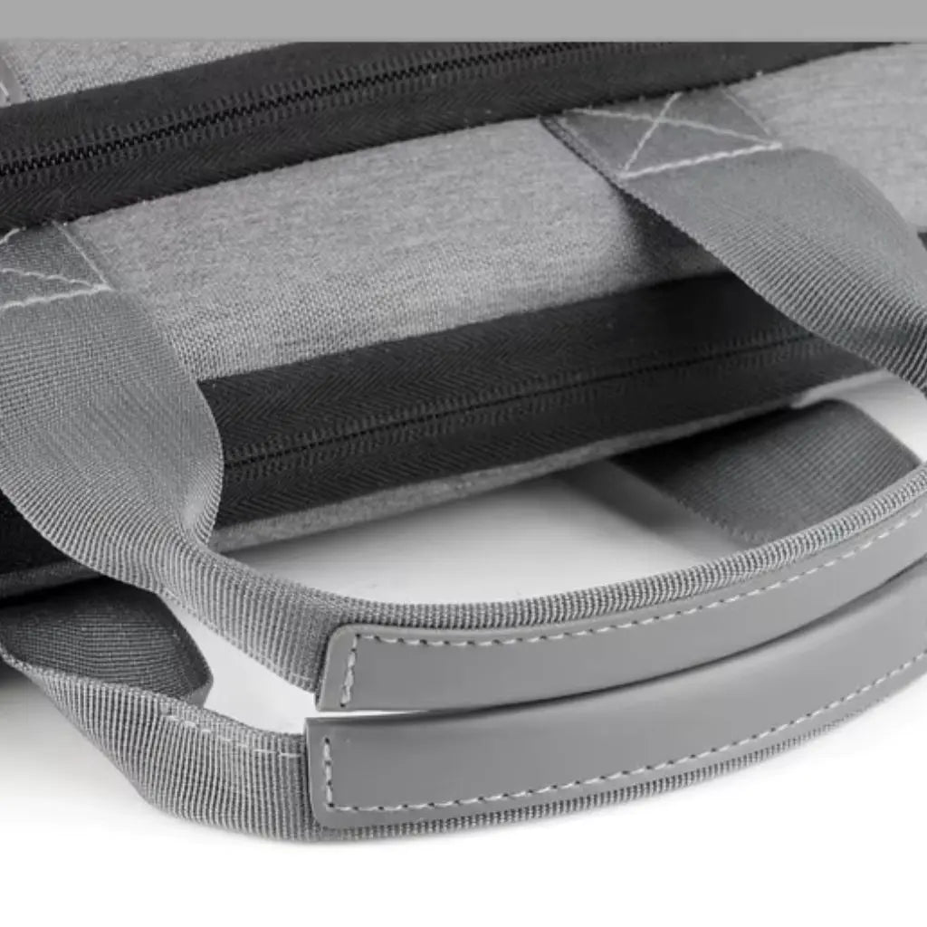 Laptop Tasche Herren – Sportlich, Leicht & Wasserabweisend für Business & Freizeit