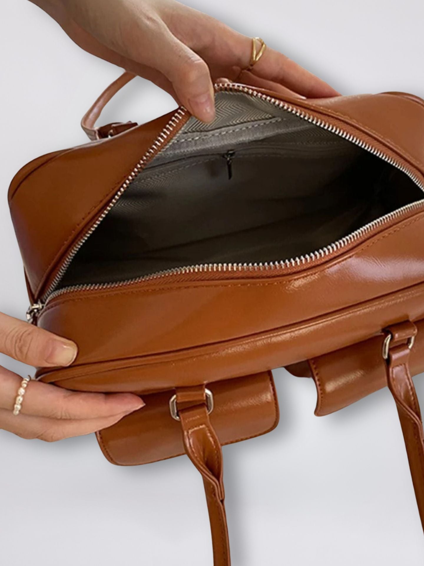 Liorra Vegane Leder Handtasche mit Doppelten Fächern – Elegant & Funktional