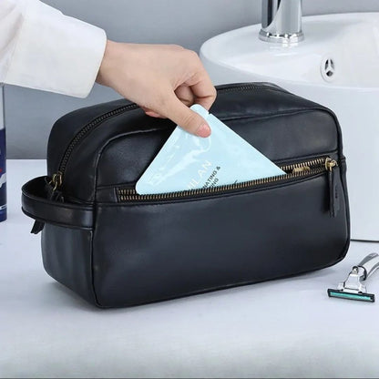 Luxuriöse Ledertoilettasche – Wasserabweisende & Kompakte Reisetasche für Damen und Herren