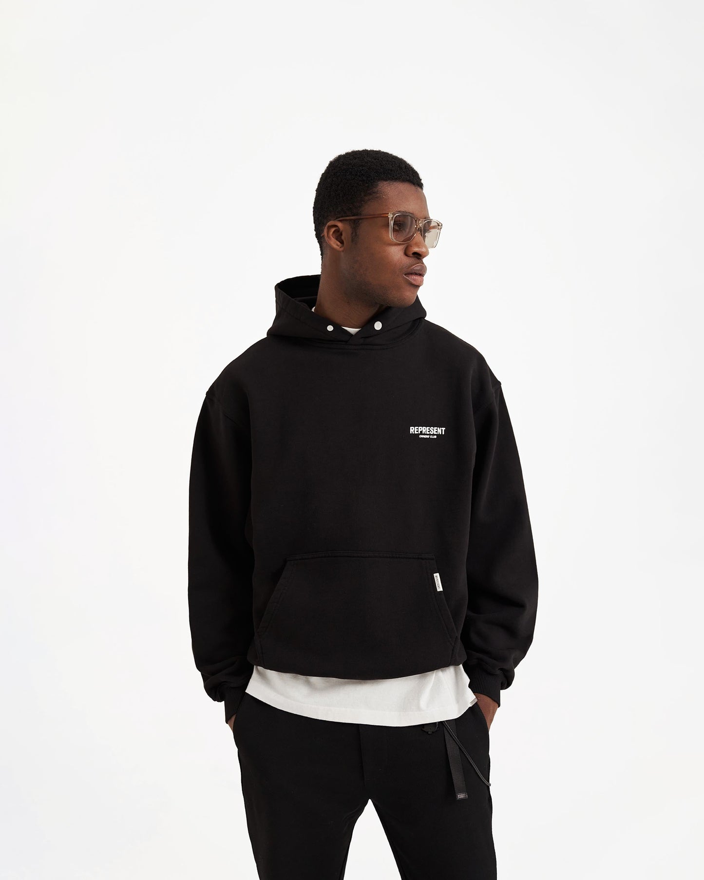 REPRESENT Hoodie – Schwarzer Unisex Kapuzenpullover mit Logo-Print