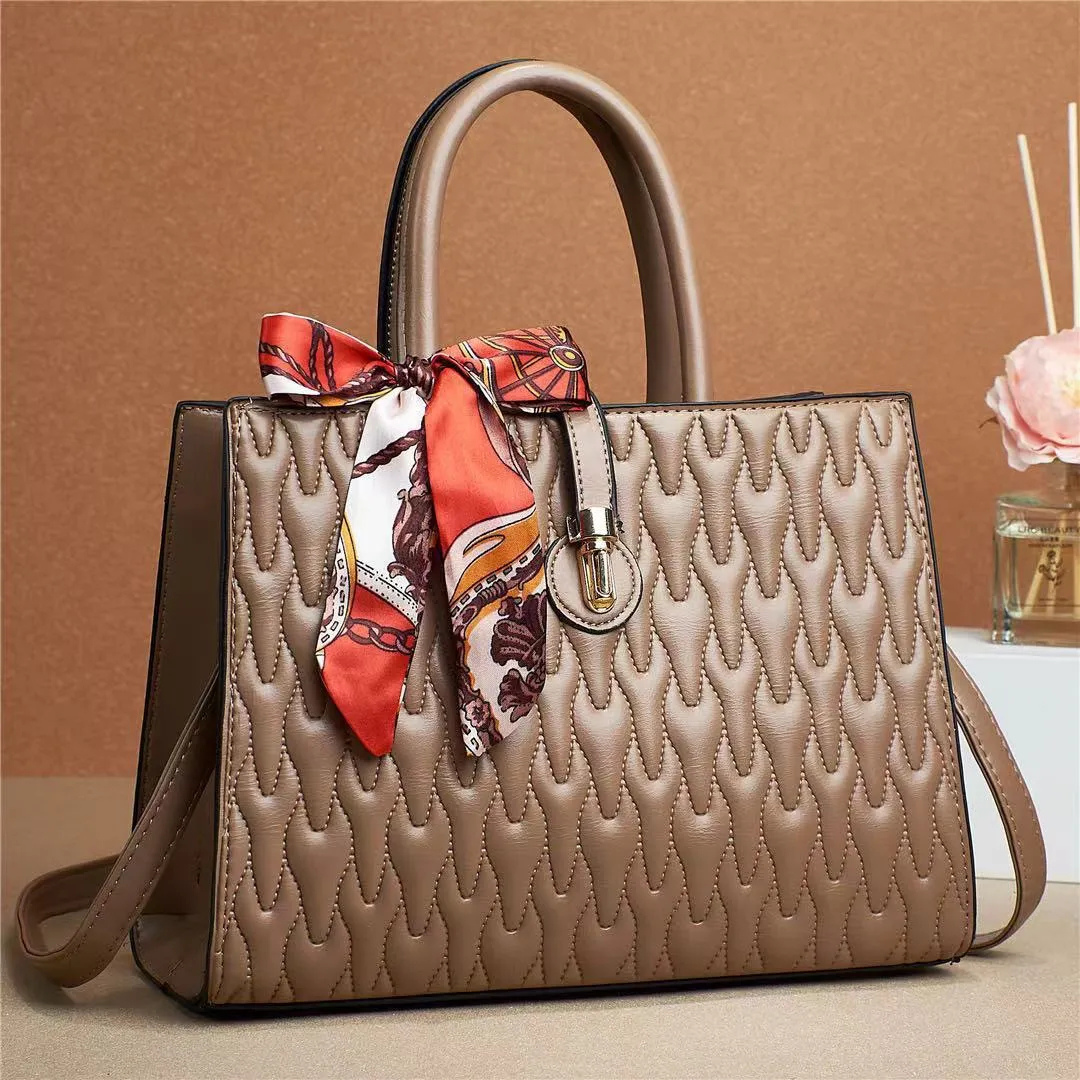 Elegante Damen Handtasche mit Schal – Luxuriöse Tasche in verschiedenen Farben