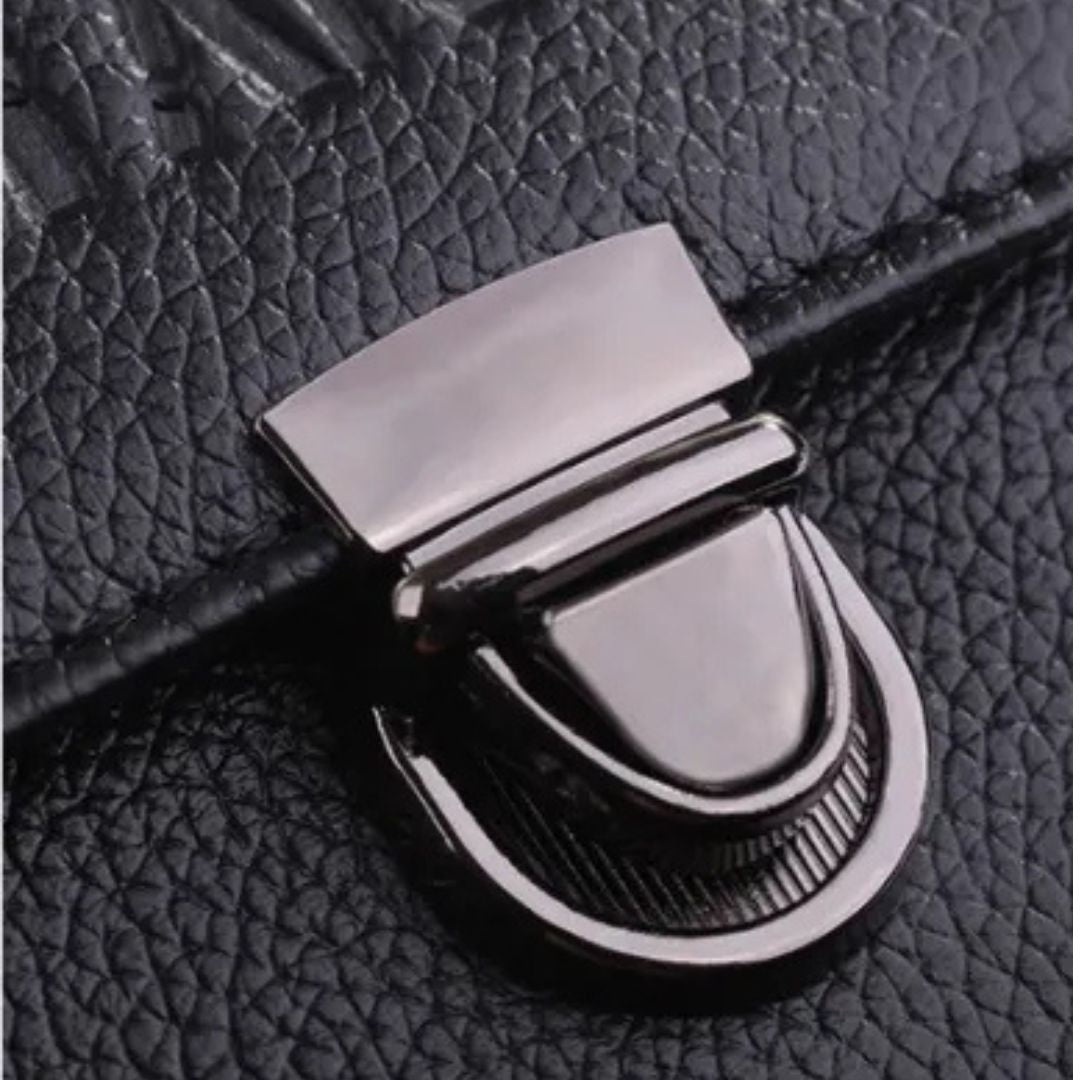 Leder Gürteltasche für Herren – Kompakte und Stilvolle Bauchtasche mit Reißverschlussfächern