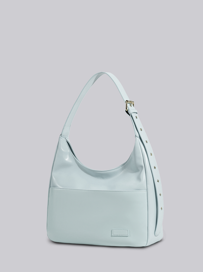 Schwarze Schultertasche Damen – Minimalistisches & geräumiges Design aus veganem Leder