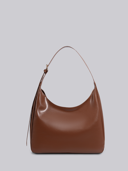 Schwarze Schultertasche Damen – Minimalistisches & geräumiges Design aus veganem Leder