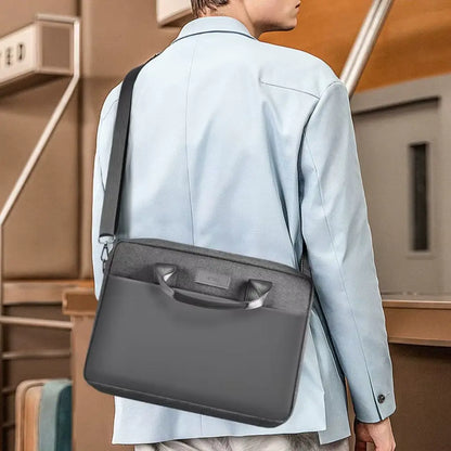 Ergonomische Laptoptasche für Herren 15,6 Zoll – 100% wasserdicht, stilvoll & komfortabel