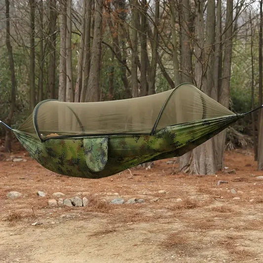 Outdoor-Hängematte mit integriertem Mückennetz – leicht, robust & kompakt für Camping & Trekking