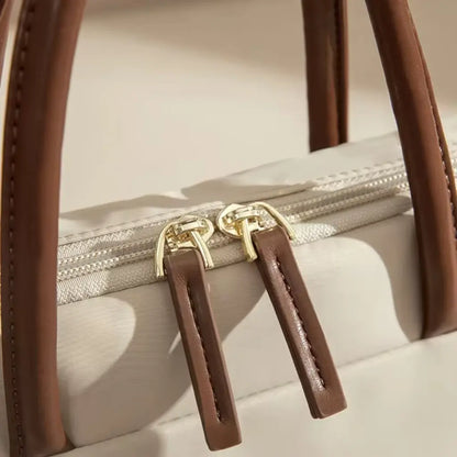 Beige Laptoptasche für Damen – Elegant, wasserabweisend & 16" kompatibel