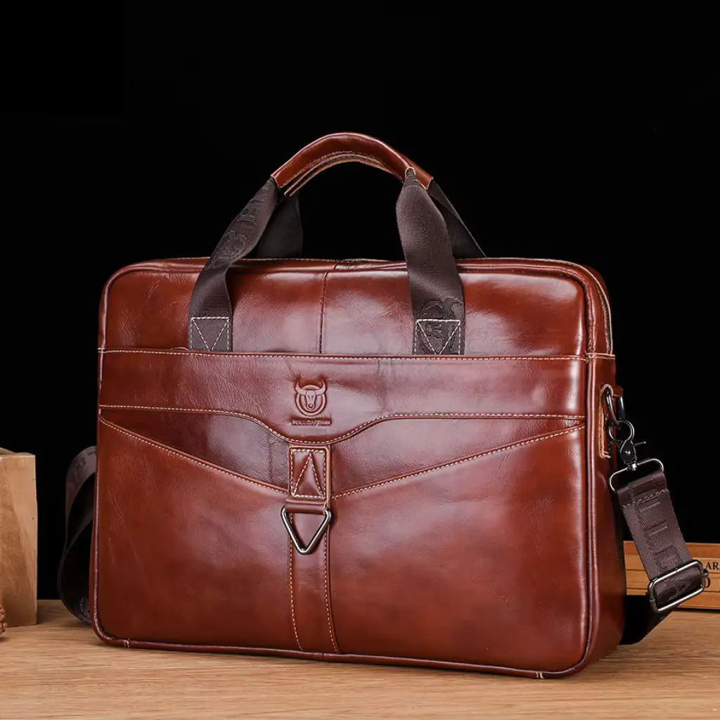 Braune Leder Aktentasche – Klassisch & Geräumig für Business & Studium