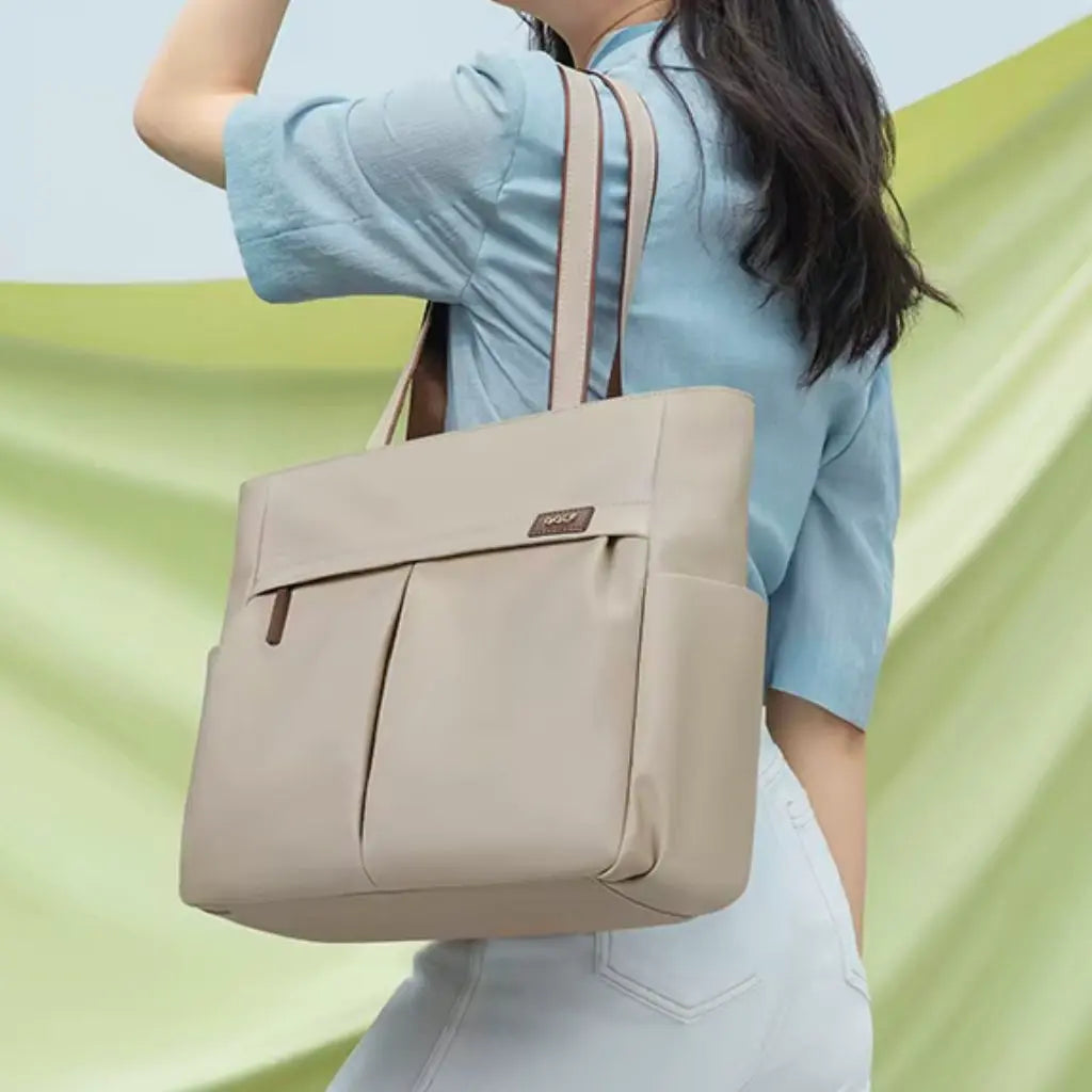 Laptoptasche Damen 15,6 Zoll – Beige, leicht & wasserabweisend | Business-Notebook-Tasche