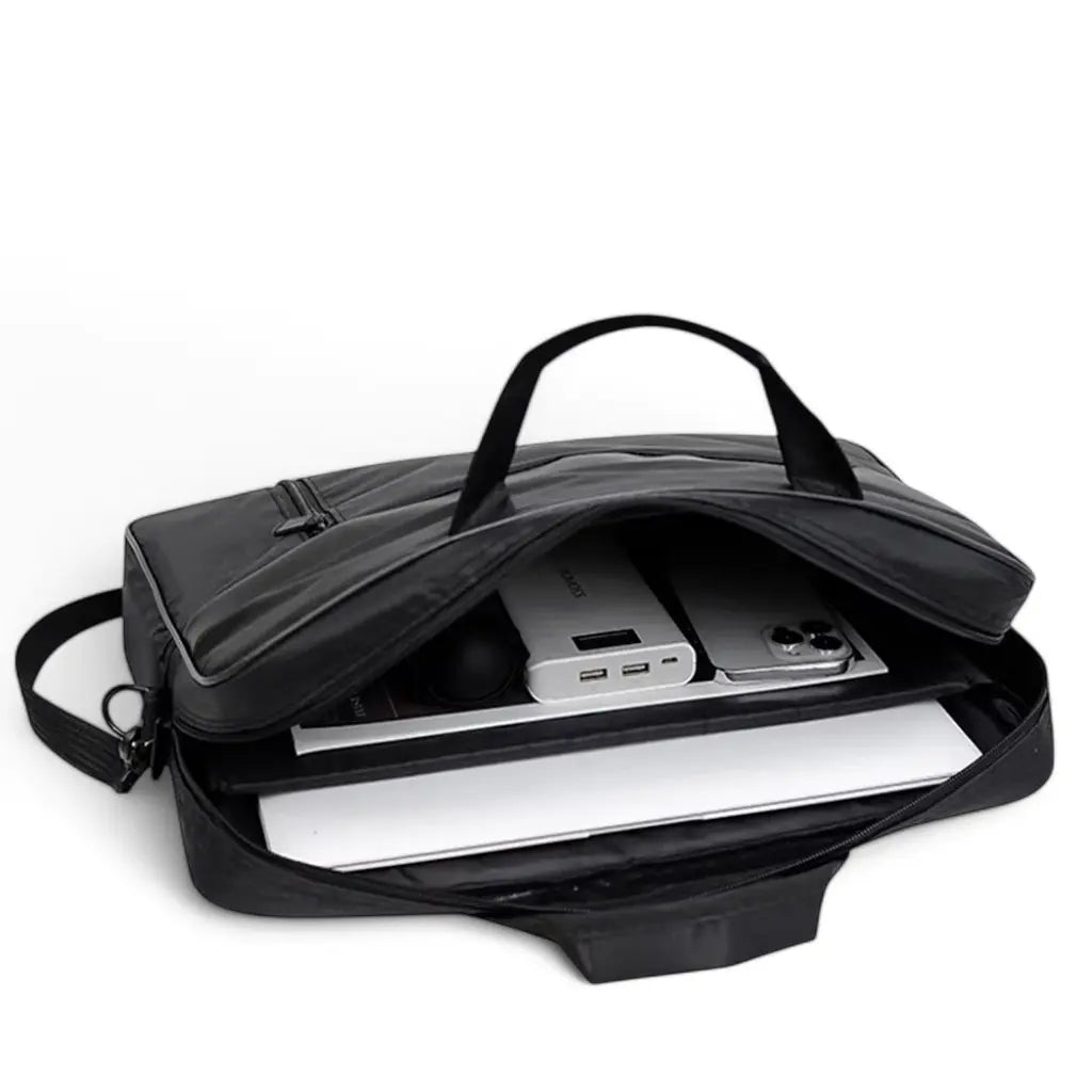 Schwarze Laptoptasche 15,6 Zoll – Minimalistisch, wasserabweisend & stoßfest