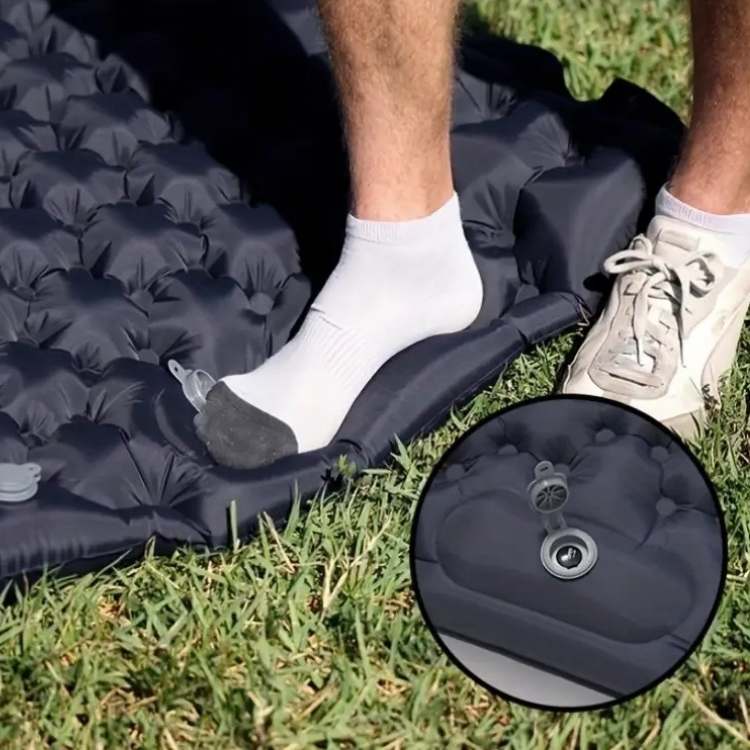 Aufblasbares Doppel-Luftbett mit integriertem Kissen – Selbstaufblasend, ideal für Camping & Gäste