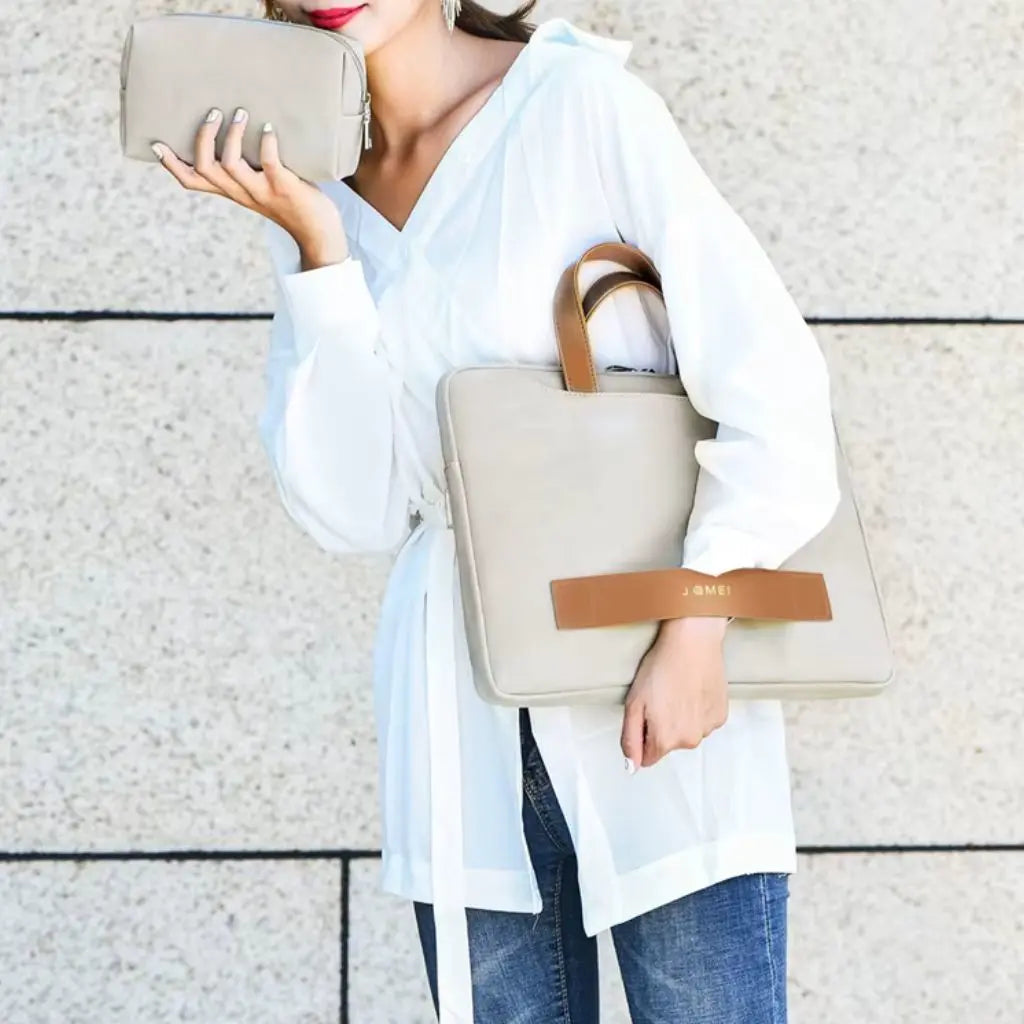 Laptoptasche Damen 17 Zoll – Wasserabweisend, Elegant & Praktisch für Business & Reisen