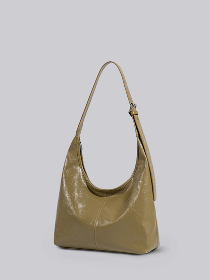 Schwarze Schultertasche Damen – Minimalistisches Design & viel Stauraum
