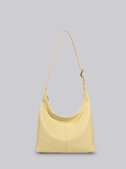 Schwarze Schultertasche Damen – Minimalistisches Design & viel Stauraum