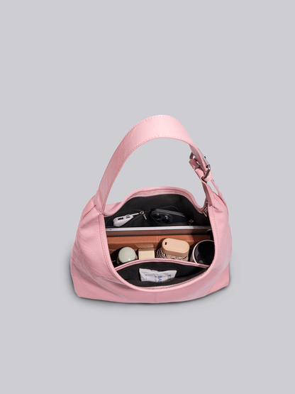 Schwarze Schultertasche Damen – Minimalistisches Design & viel Stauraum