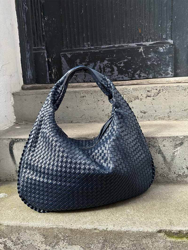 Elegante Gewebte Schultertasche aus Kunstleder – Modische Damen-Handtasche in Trendfarben