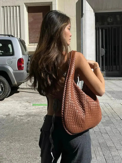 Elegante Gewebte Schultertasche aus Kunstleder – Modische Damen-Handtasche in Trendfarben