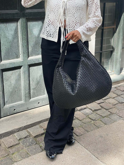 Elegante Gewebte Schultertasche aus Kunstleder – Modische Damen-Handtasche in Trendfarben