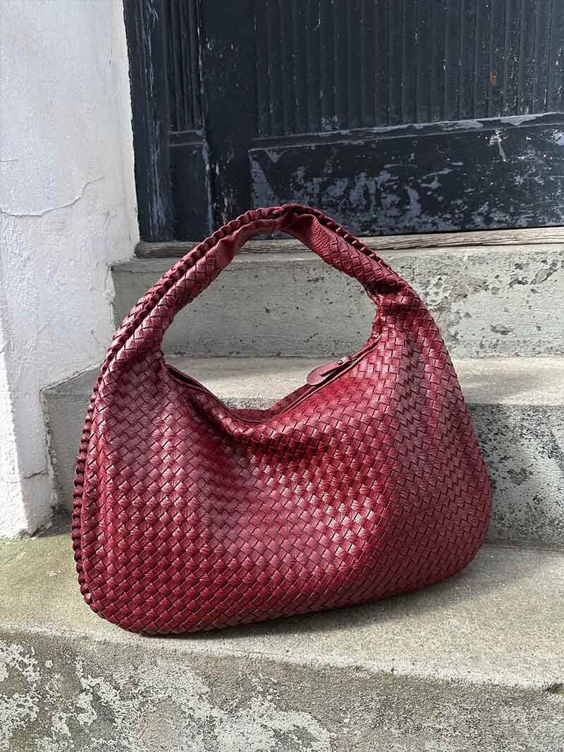 Elegante Gewebte Schultertasche aus Kunstleder – Modische Damen-Handtasche in Trendfarben