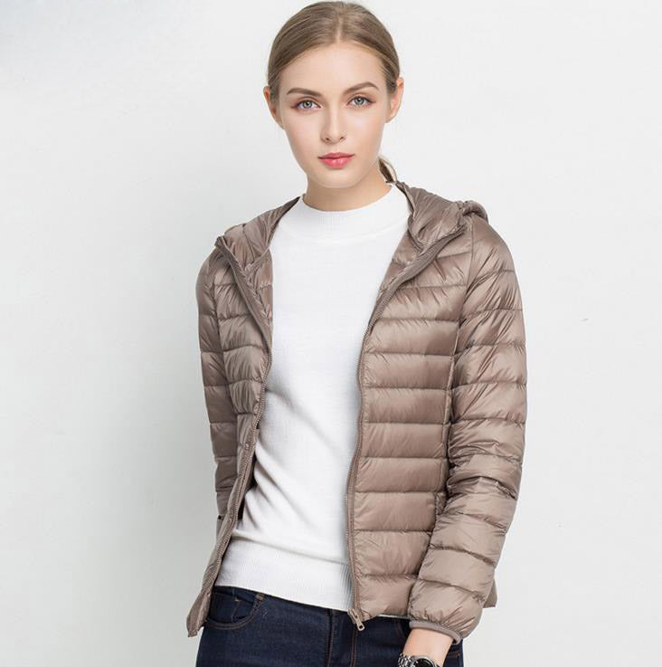 Leichte Damen Daunenjacke mit Kapuze – Warm & Ultraleicht für Herbst & Winter