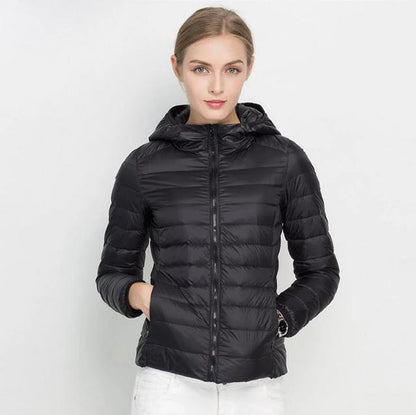 Leichte Damen Daunenjacke mit Kapuze – Warm & Ultraleicht für Herbst & Winter