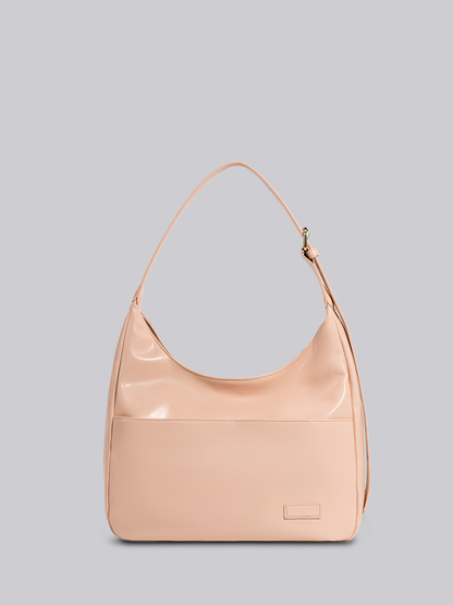 Schwarze Schultertasche Damen – Minimalistisches & geräumiges Design aus veganem Leder