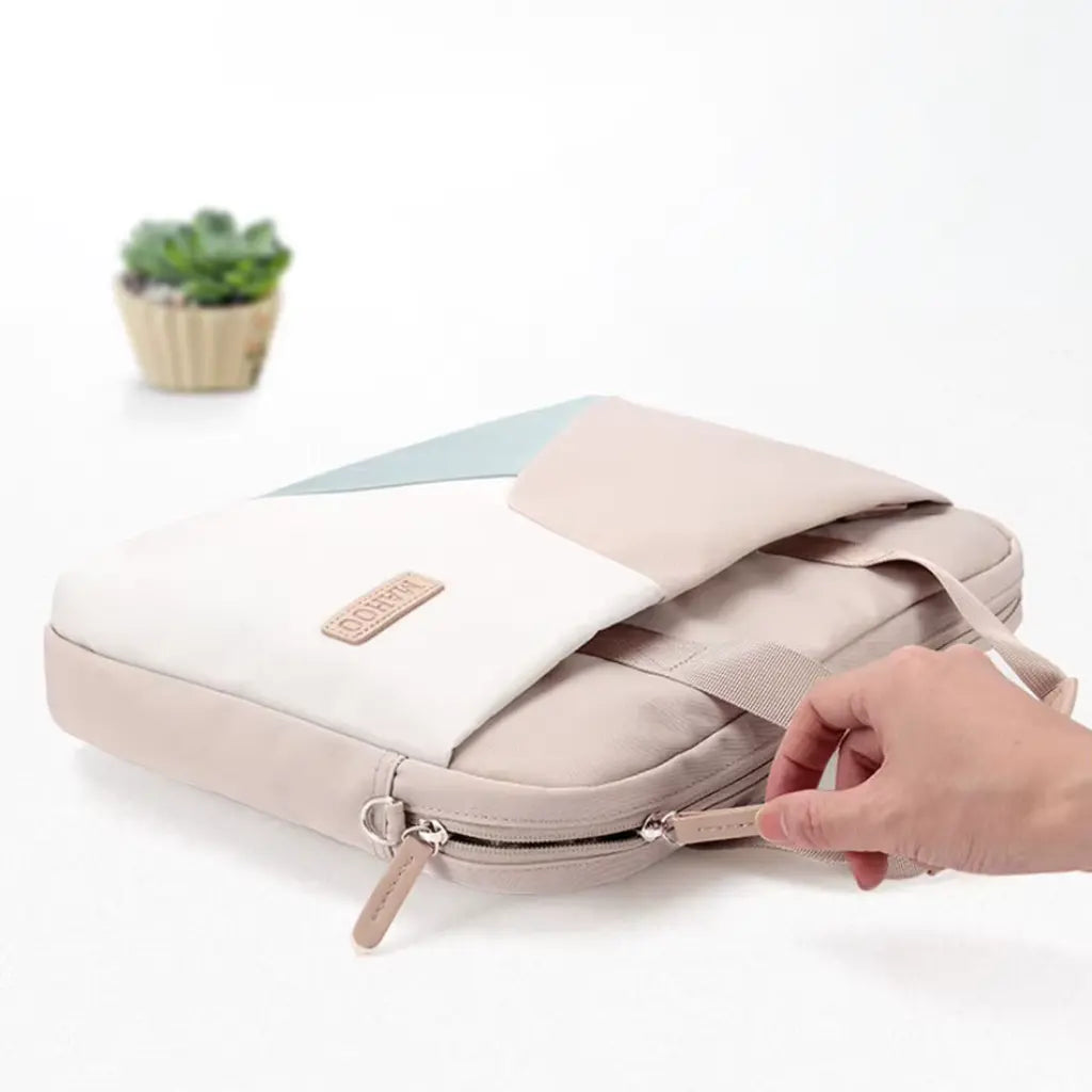 Stilvolle Laptoptasche für Damen – Wasserabweisend, Elegant & Praktisch für 14–15,6 Zoll Laptops